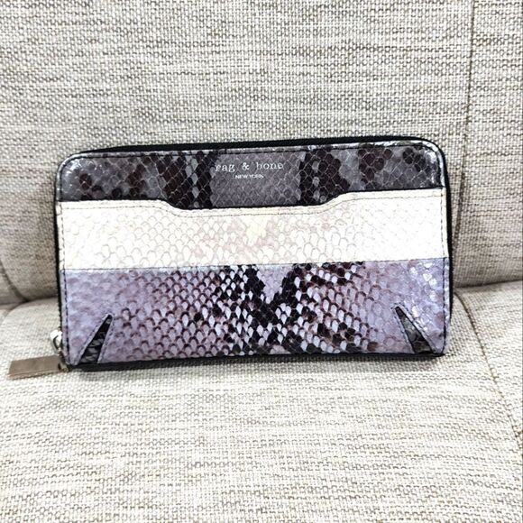 🐢 Rag & Bone Snakeskin - Picture 1 of 4